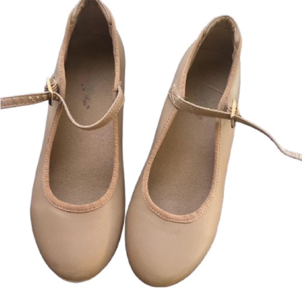 Tan tap shoes
